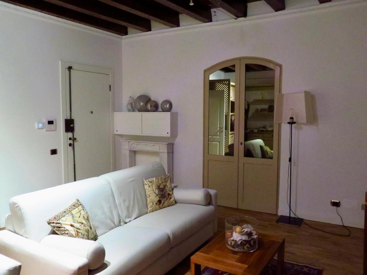 Residenza Cappello18 Apartamento Verona Exterior foto