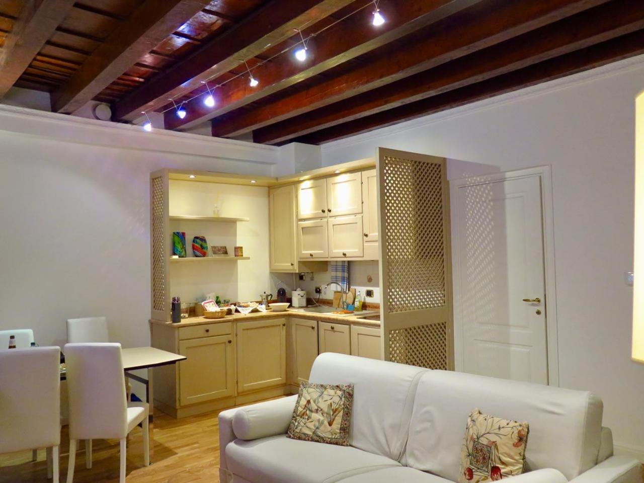 Residenza Cappello18 Apartamento Verona Exterior foto